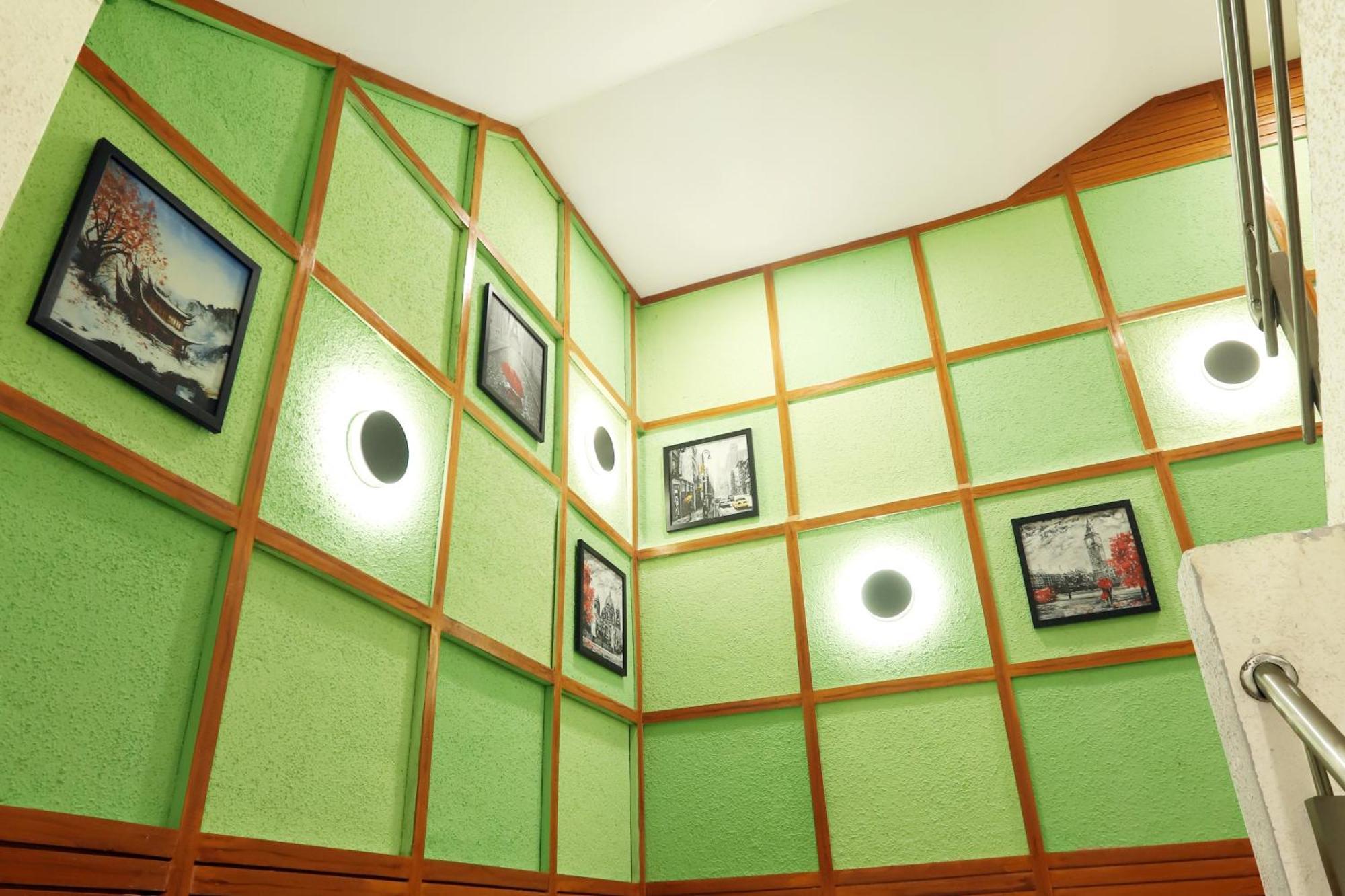 מומביי Aralia - A Business Hotel, Midc Andheri East מראה חיצוני תמונה