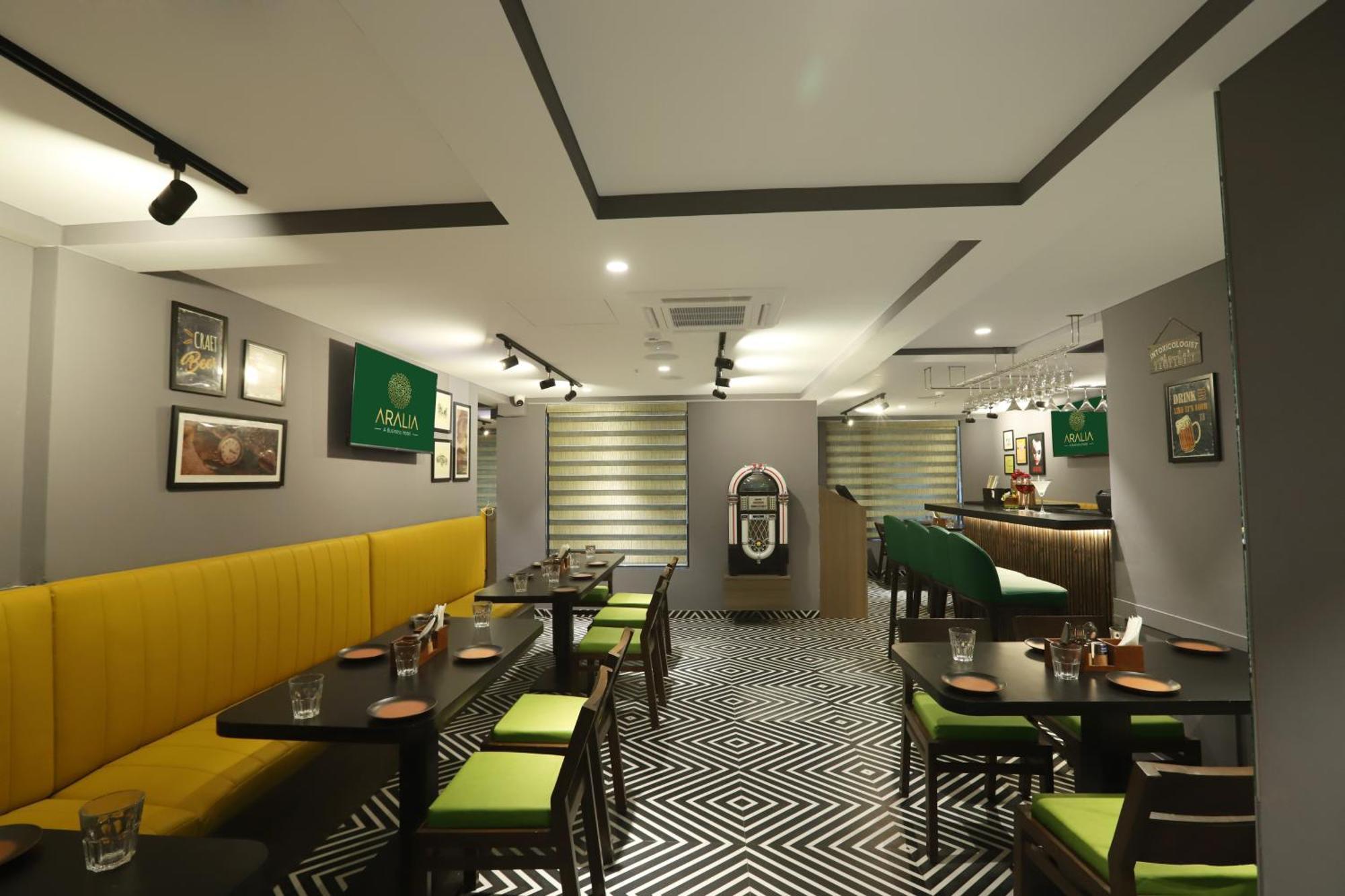 מומביי Aralia - A Business Hotel, Midc Andheri East מראה חיצוני תמונה
